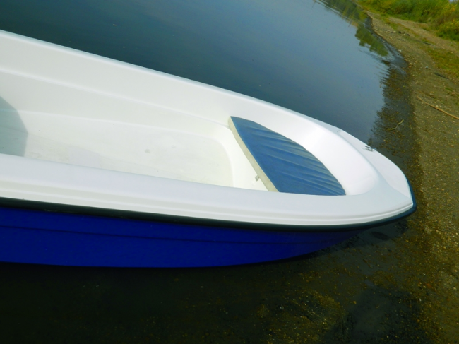 Wyatboat 430 (стеклопластиковый тримаран)
