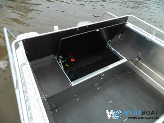 Wyatboat-430DCM