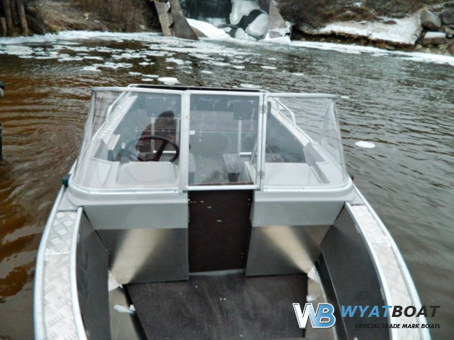 Wyatboat-430DCM