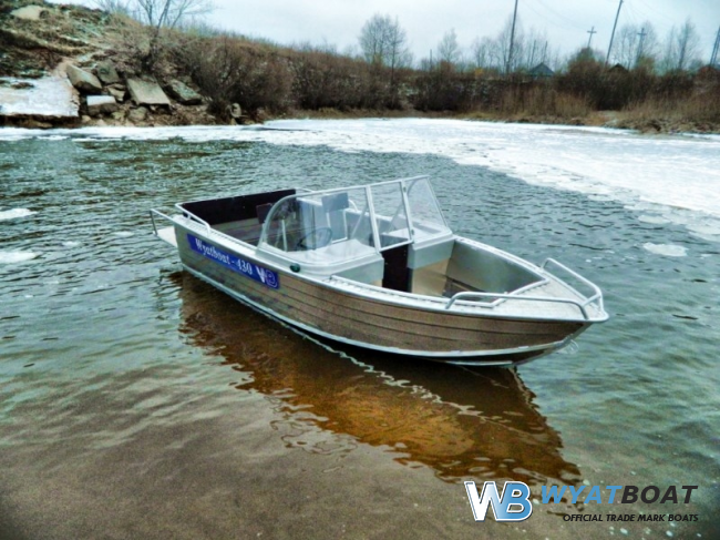 Wyatboat-430DCM