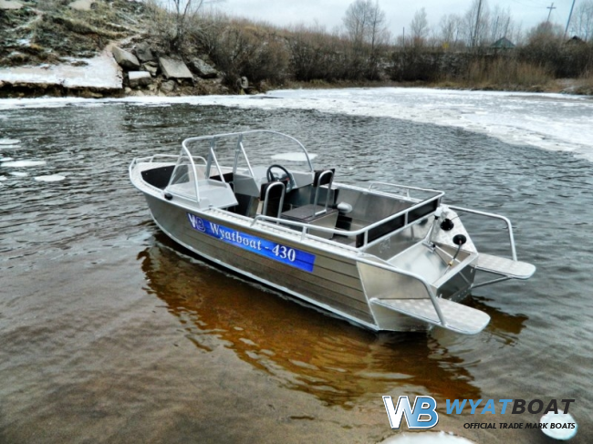 Wyatboat-430DCM