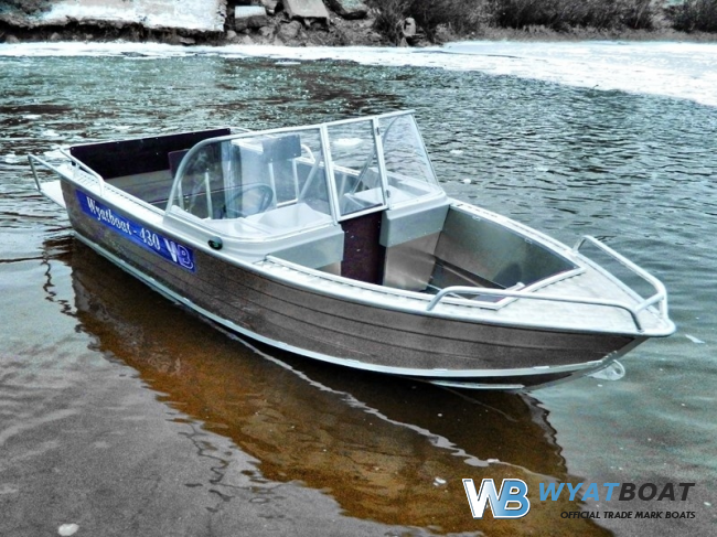 Wyatboat-430DCM